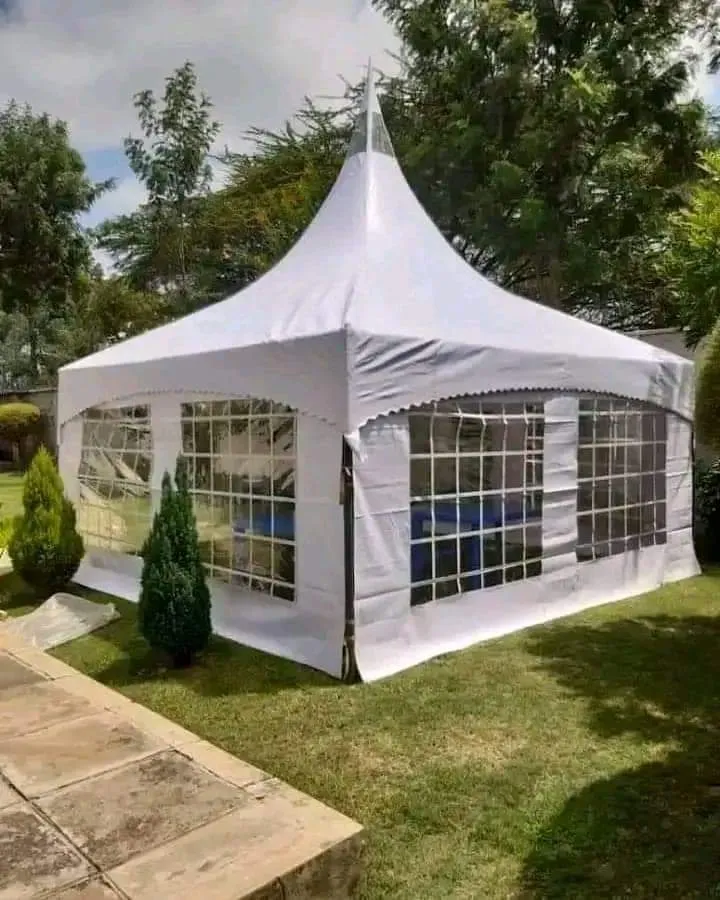 50 Sitter Tent 17x17ft - Plain